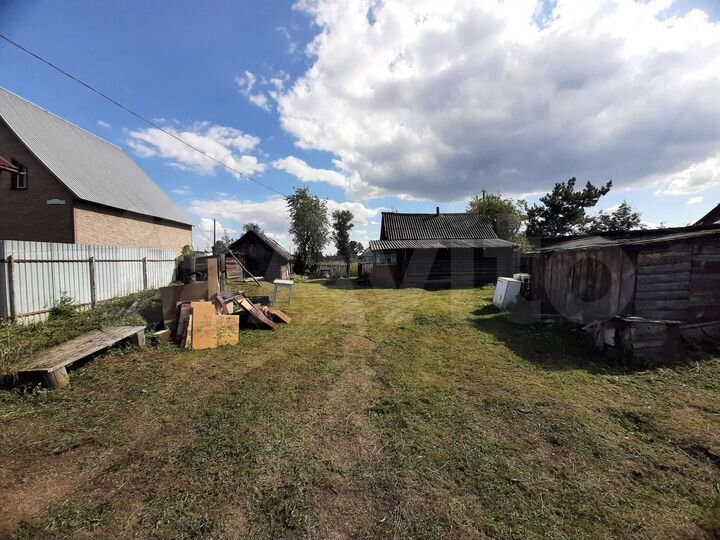 Дом 20 м² на участке 14 сот.