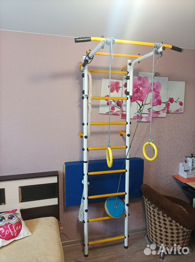 Спортивная детская стенка