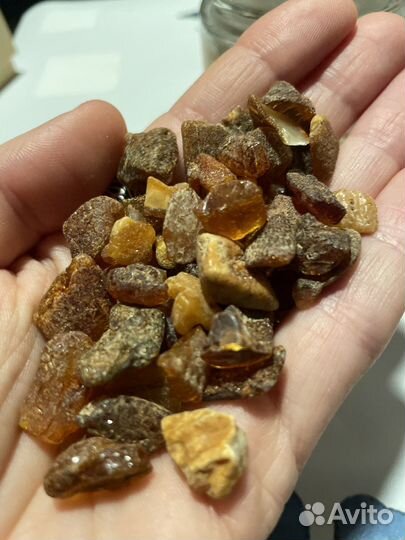 Янтарь мелкий