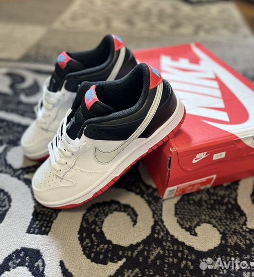 Кроссовки Nike Dunk Low GS 