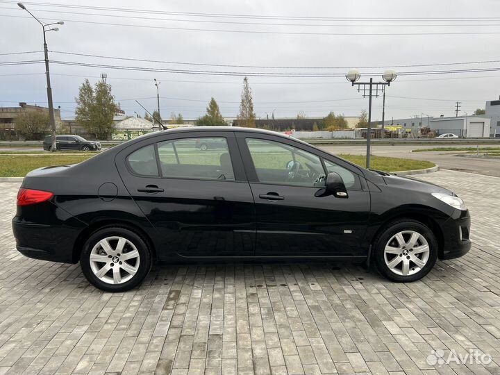 Peugeot 408 1.6 AT, 2016, 130 000 км