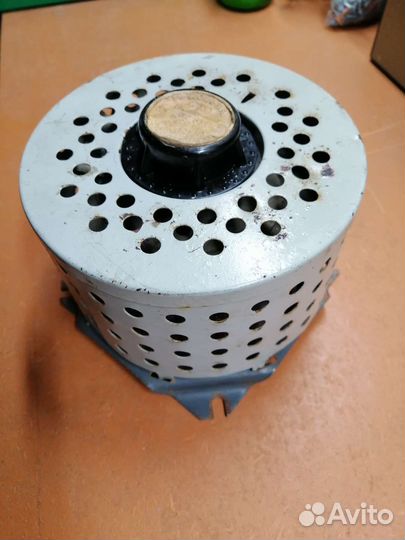 Лабораторный автотрансформатор