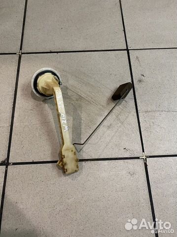 Датчик уровня топлива Mercedes-Benz W210