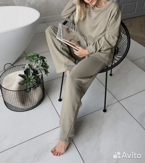 Костюм из трикотажа (петелька)