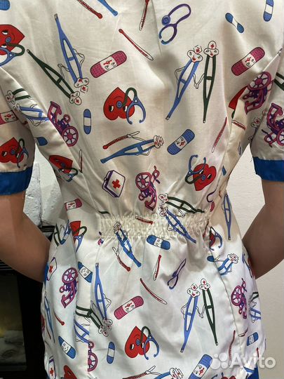 Медицинский костюм