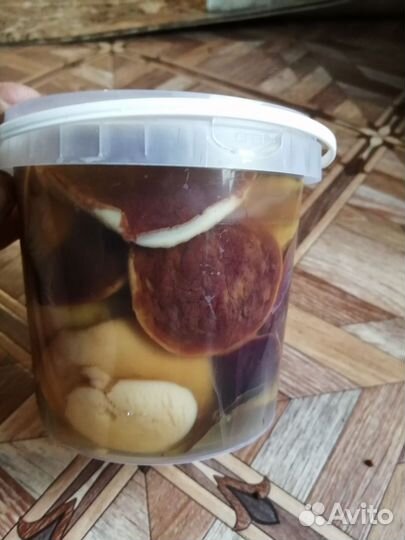 Белые грибы маринованные