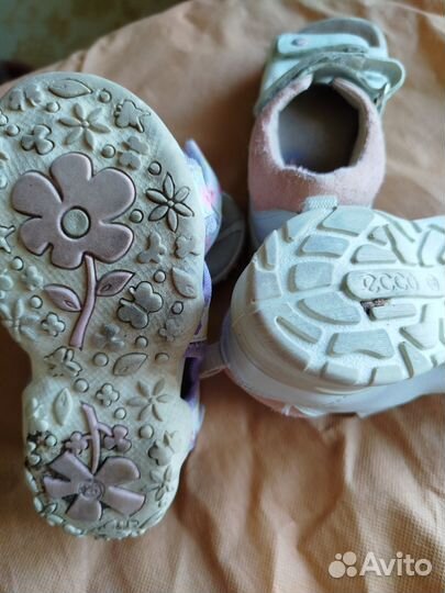 Босоножки для девочки