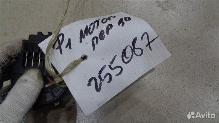 Моторчик стеклоочистителя передний Ford Focus 1 1