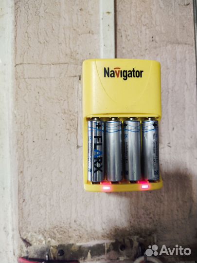 Зарядное устройство для батареек