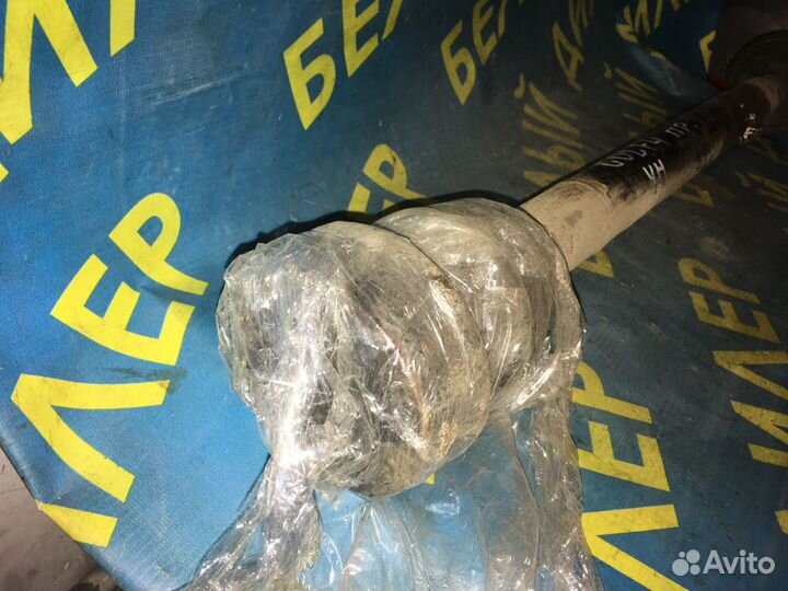 Правая полуось Volkswagen Golf 4