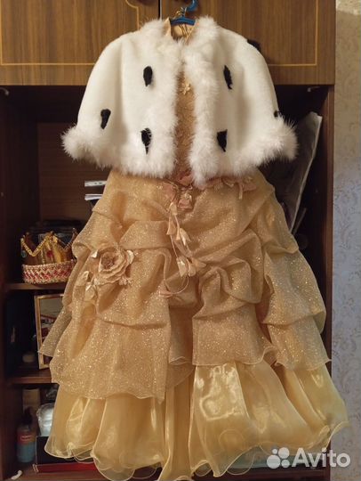 Нарядное платье для девочки