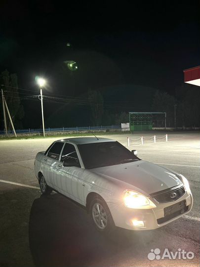 LADA Priora 1.6 МТ, 2016, 180 000 км