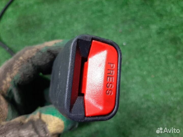 Замок ремня безопасности передний правый KIA Spor