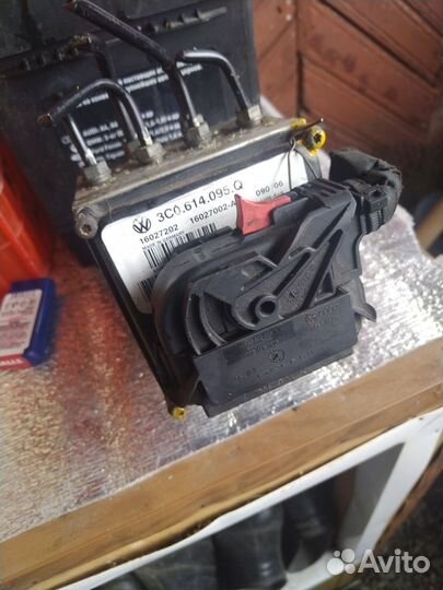 Блок ABS (Насос)