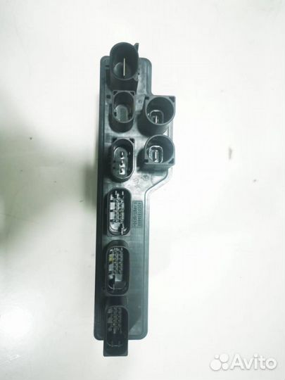 Блок питания BMW 5 G30/G31 2020 12638479916