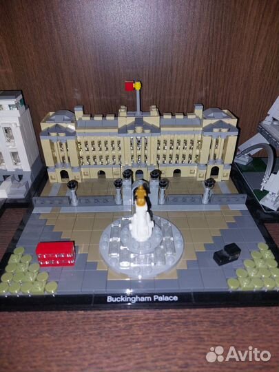 Lego Architecture