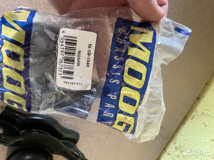 Сайлентблоки moog NI-SB 1948. primera p11. пара