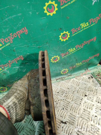 Диск тормозной Mercedes-Benz Vito W638 2.0 diesel