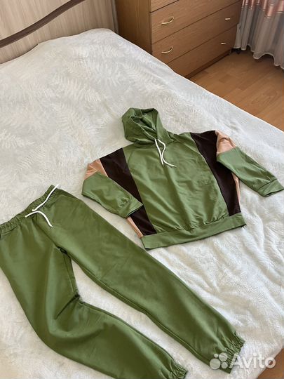 Спортивный костюм женский 42 размер