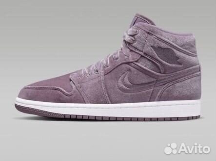 Кроссовки Nike Air Jordan 1 Mid SE Women's Shoes