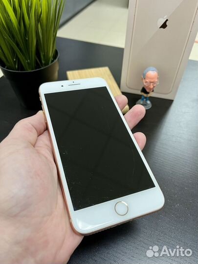 iPhone 8 Plus, 64 ГБ