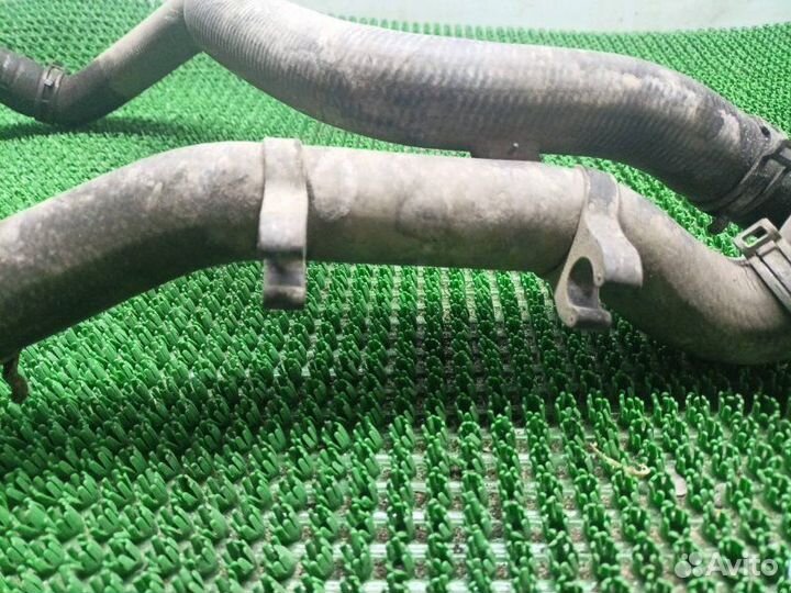 Патрубок охлаждения Skoda Fabia 5J 2010