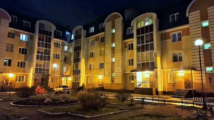 3-к. квартира, 128 м², 4/5 эт.