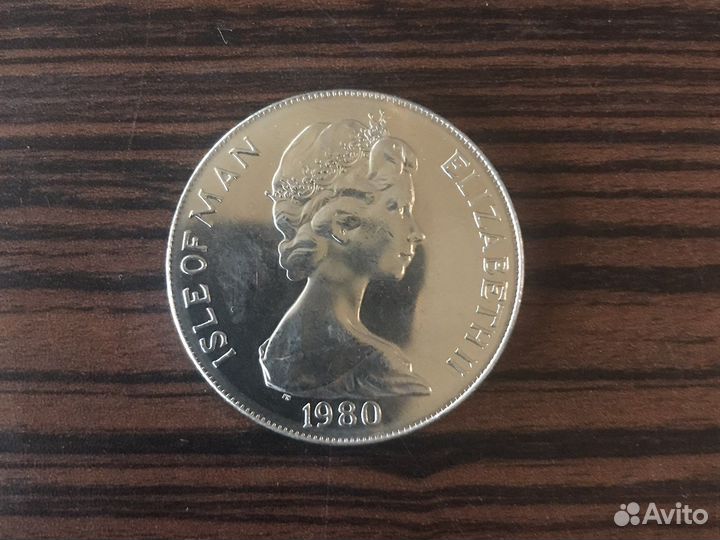 Монета 1 крона 1980 год Остров Мэн