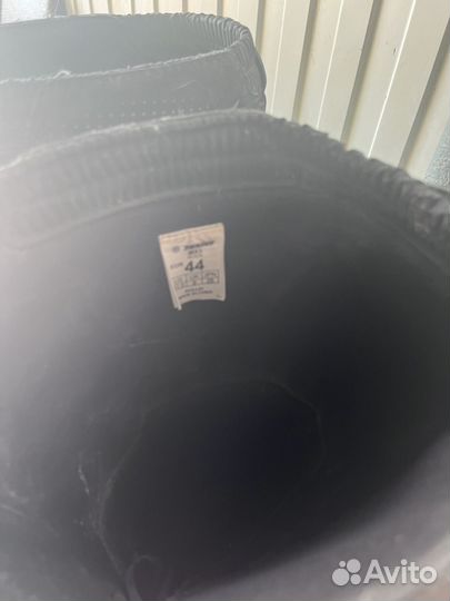 Мотоботы и шлем с очками