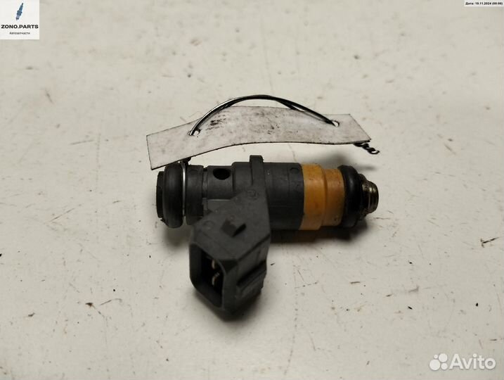 Форсунка топливная ITG048 на Renault Scenic I (1996-2003)