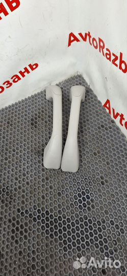 Ручка потолочная renault duster