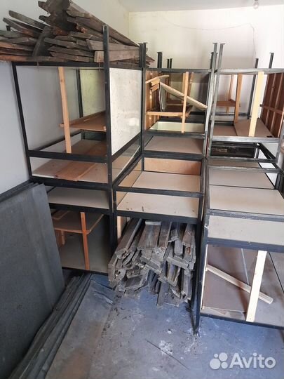 Полки, стеллажи, витрины бу