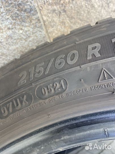 Michelin Agilis 3 215/60 R17C 109T