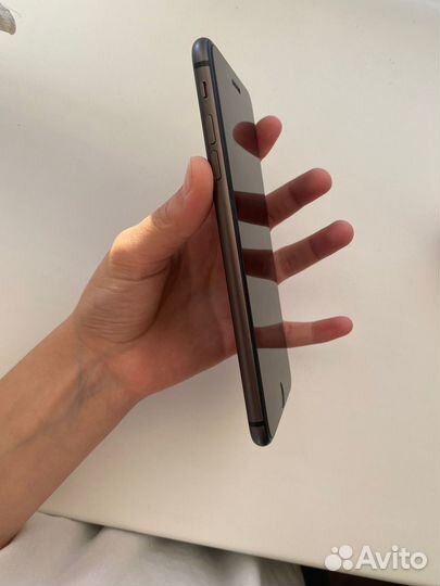 iPhone 8 Plus, 64 ГБ