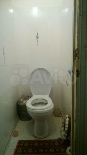 4-к. квартира, 72 м², 1/2 эт.