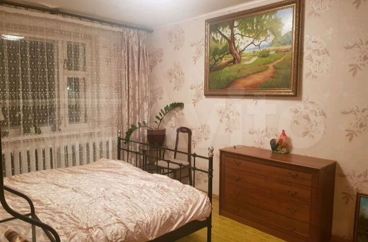 2-к. квартира, 56 м², 4/9 эт.