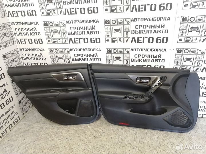 Обшивка двери для Nissan Teana L33