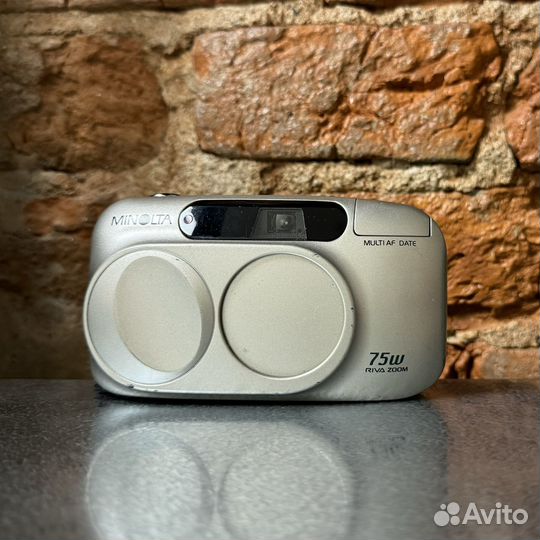 Minolta 75w riva zoom пленочный фотоаппарат 35мм