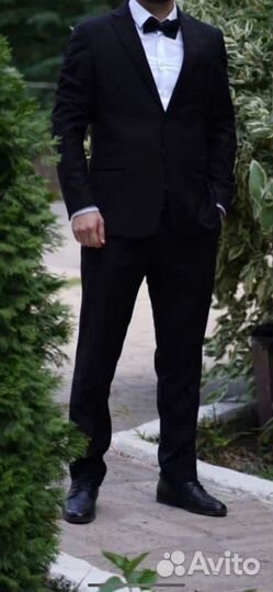 Мужской свадебный костюм