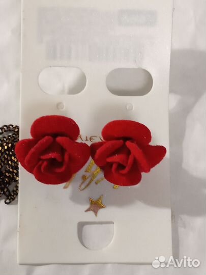 Серьги гвоздики.Бижутерия