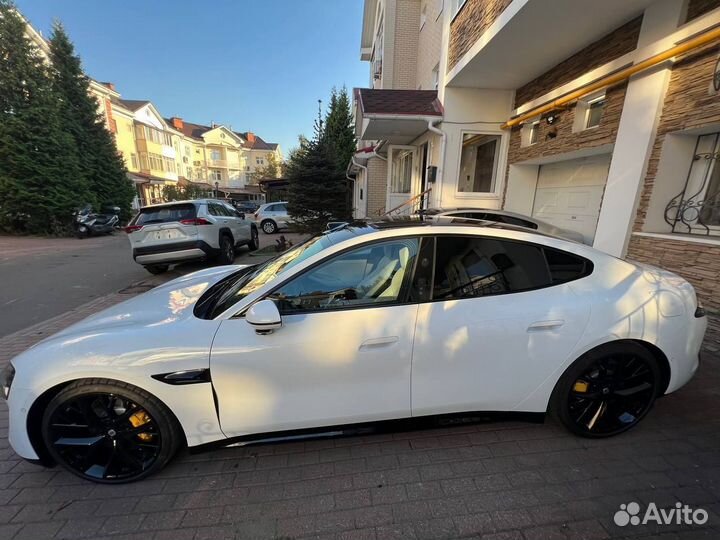 Xiaomi SU7 673 л.с. AT, 2024, 40 км