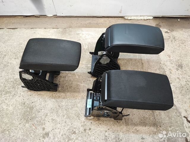 Подлокотник Шкода Октавия А5