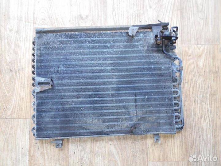 Радиатор кондиционера BMW 5-серия E34 1988-1995