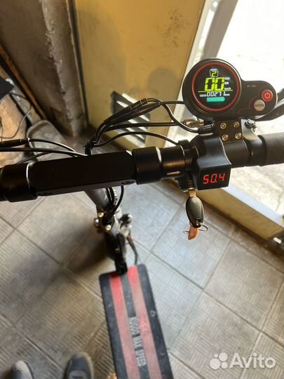 Электросамокат kugoo max speed