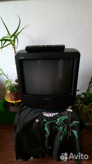 Телевизор Sony Black Trinitron Color TV
