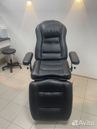 Косметологическая кушетка