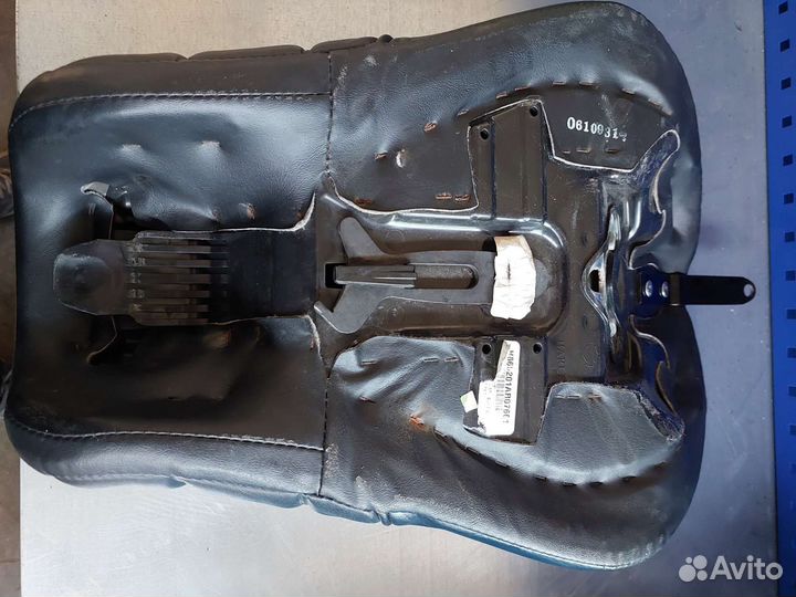 Запчасти на мотоцикл harley-davidson sportster