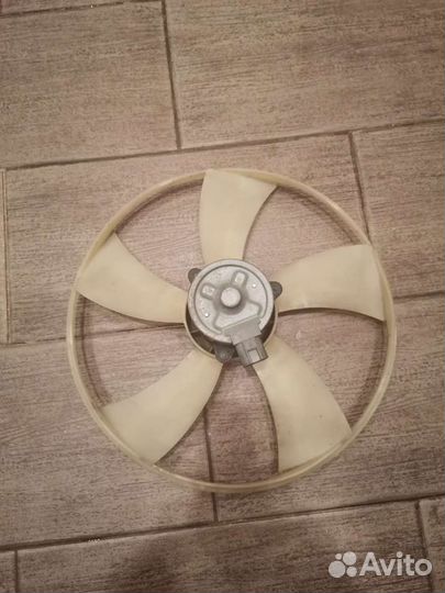 Комплект вентиляторов охлаждения Toyota