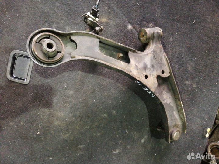 Рычаг передний передний левый Suzuki Grand Vitara