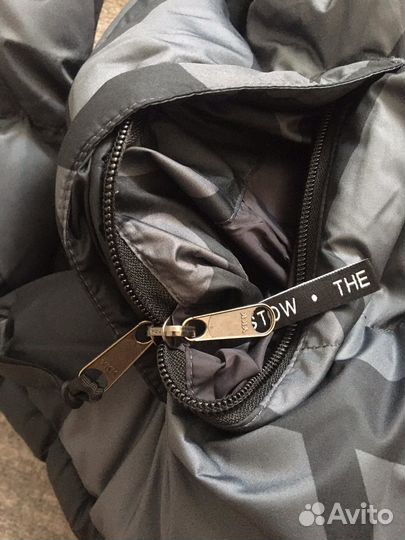 Пуховик the north face nuptse 700